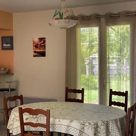 Dom wakacyjny Maison Tranquille Avec Jardin Et Wifi, 3 - Fr-1-336-116